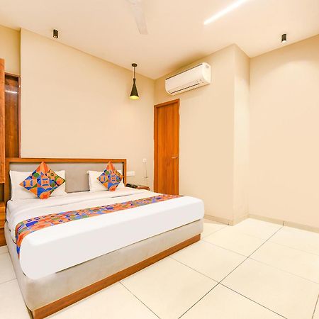 Fabhotel Dc Premium Zirakpur Luaran gambar
