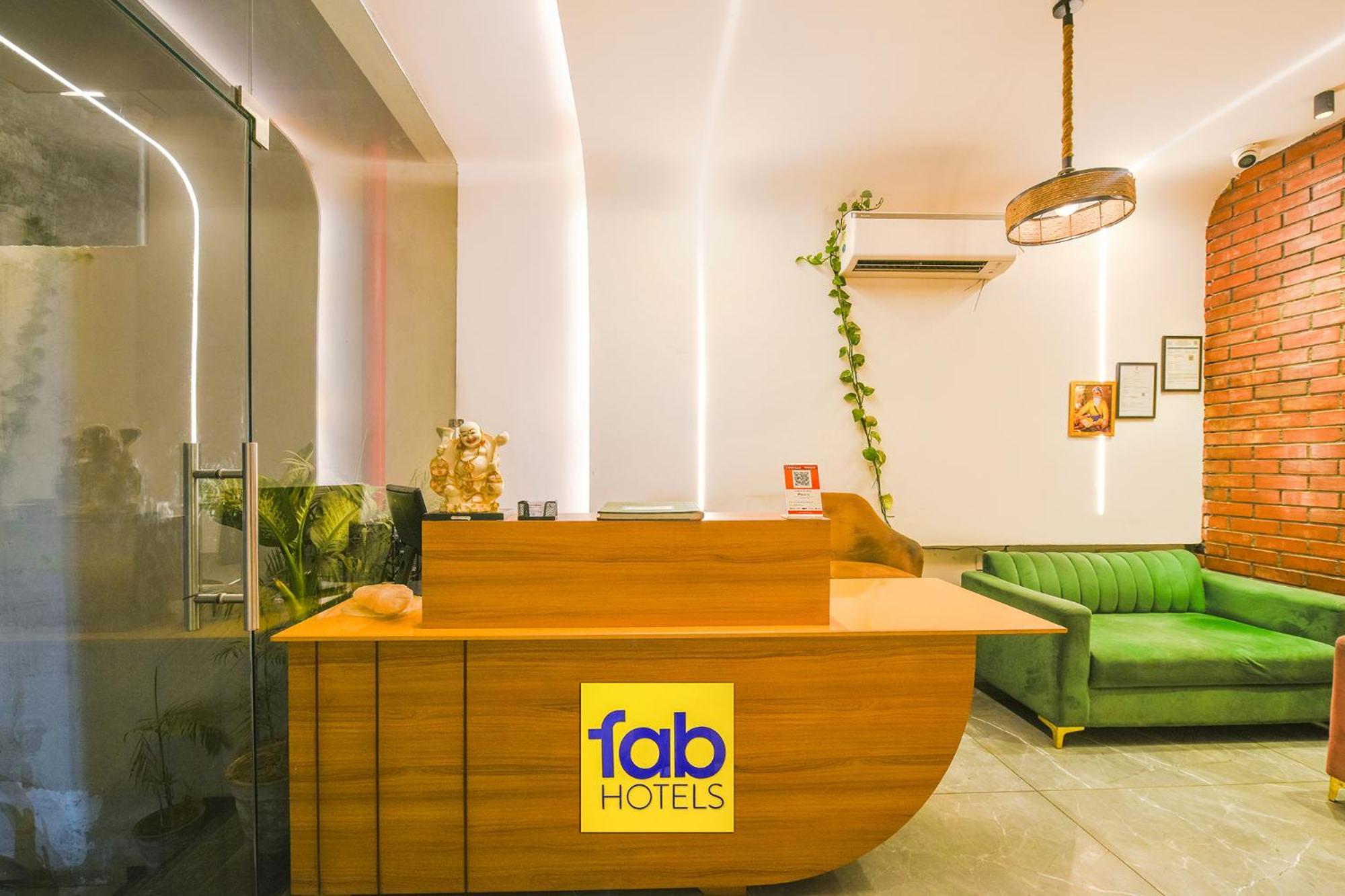 Fabhotel Dc Premium Zirakpur Luaran gambar