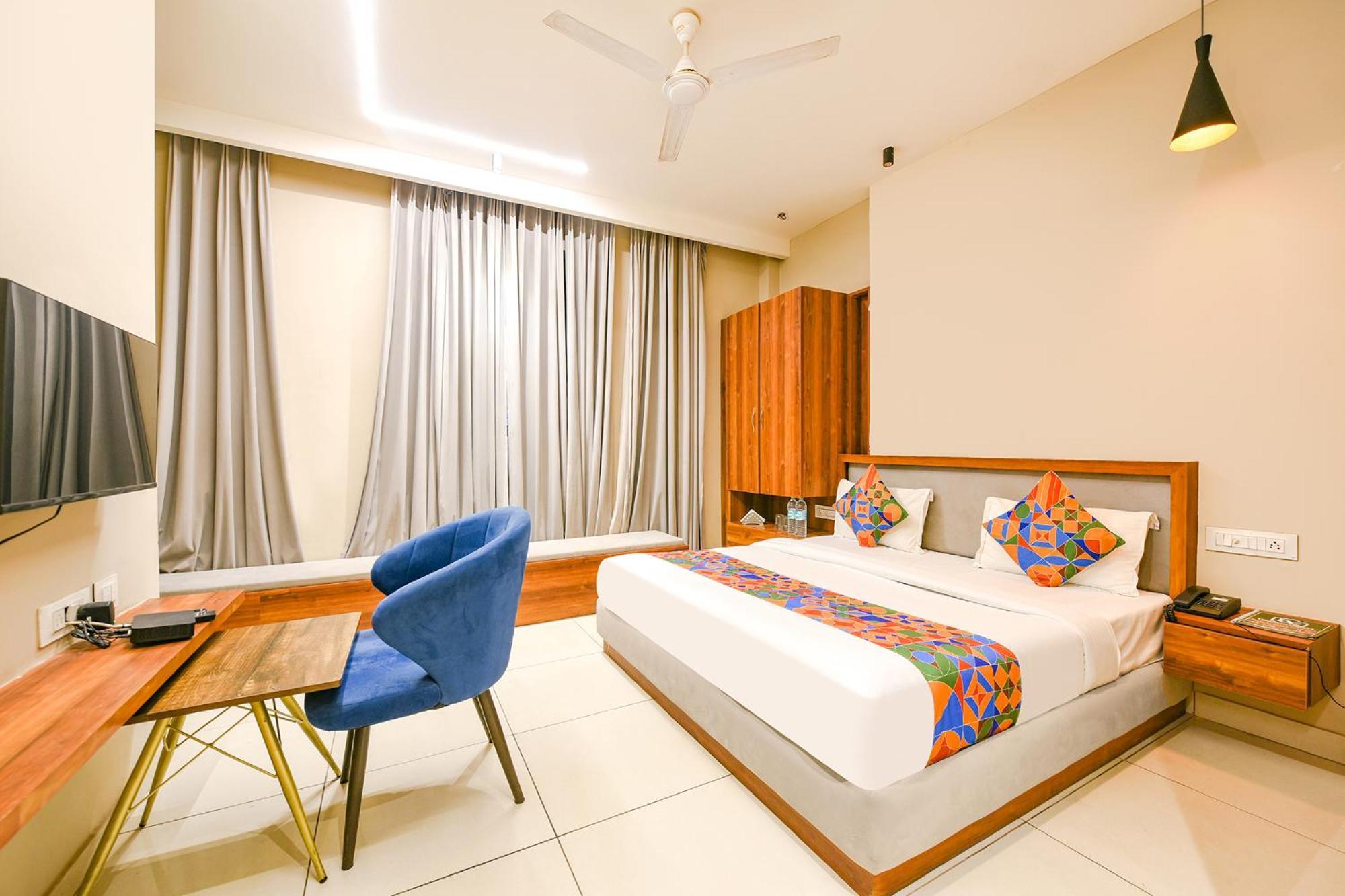 Fabhotel Dc Premium Zirakpur Luaran gambar